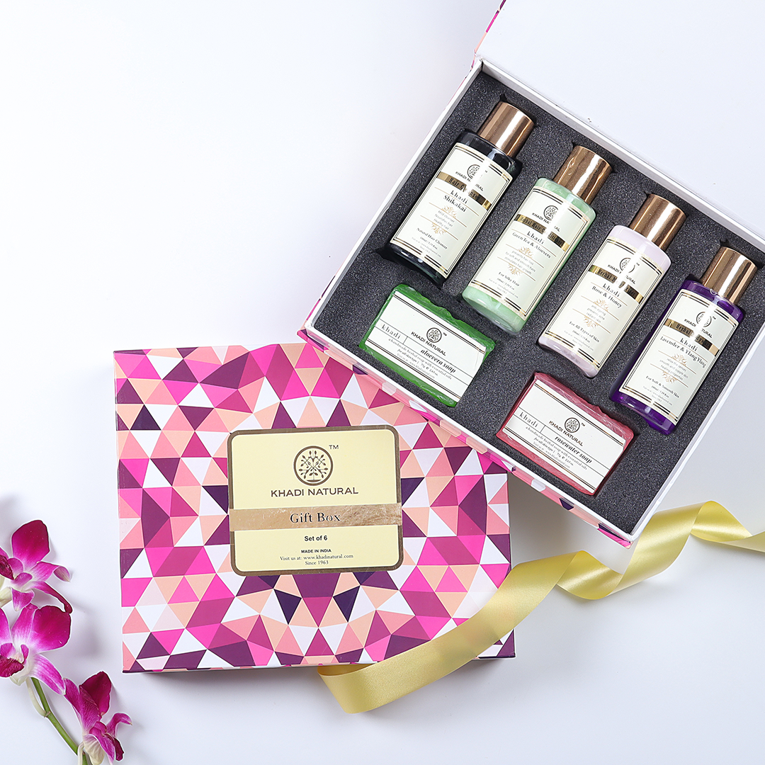 Khadi Natural Gift Box (Set Of 6) (Buy 3 Products & Get Rs.300 Off)